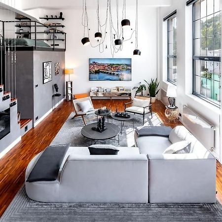 The Factory Loft Prague Apartment Luaran gambar