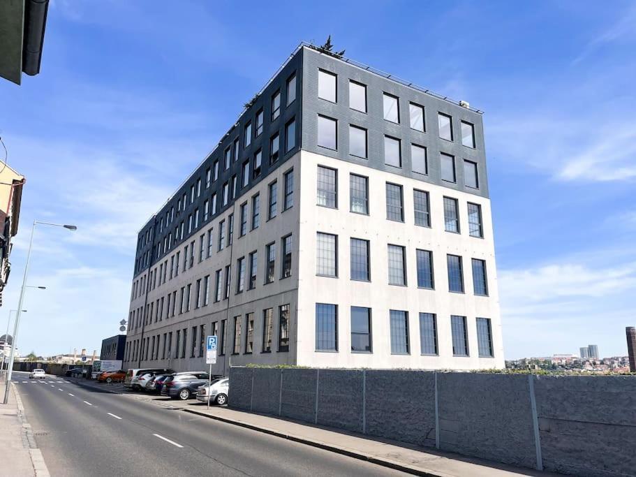 The Factory Loft Prague Apartment Luaran gambar